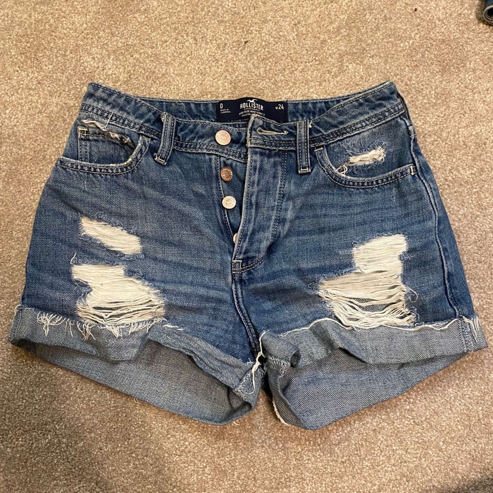 Hollister high rise Mom short Size 0
